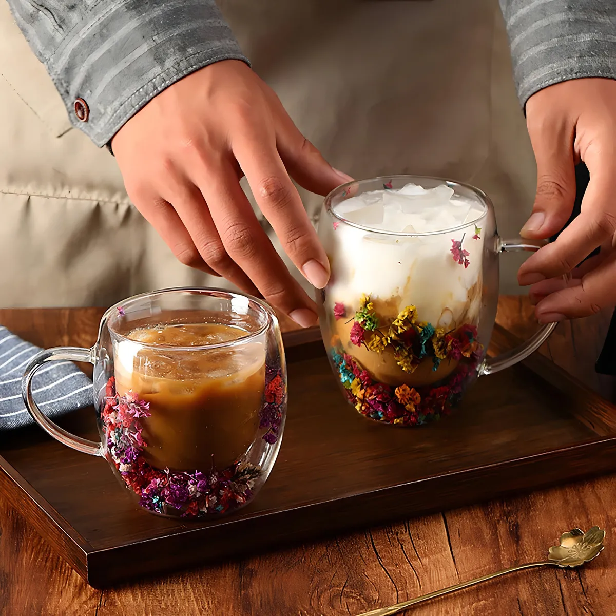 Taza mug con flores - Imagen 2